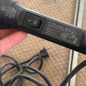 Royale Curling wand used